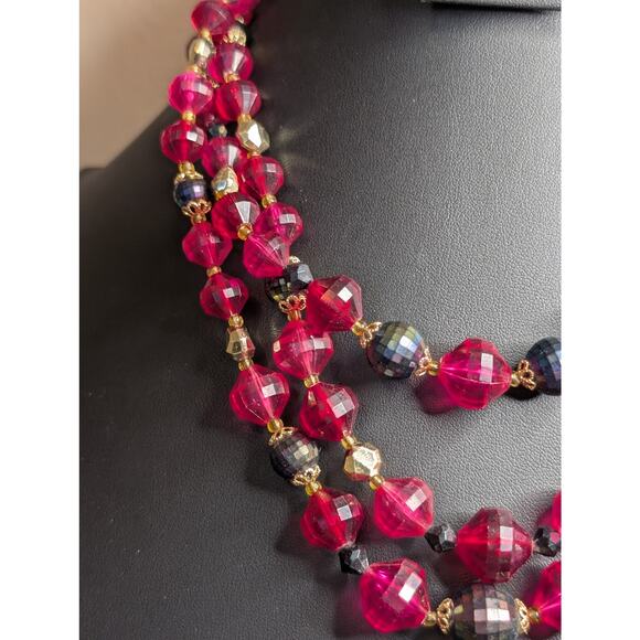 VTG Signed Western Germany Pink Gray Faceted Three Strand Acrylic Bead Necklace - Picture 3 of 9